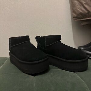 Women's Black Platform Ankle Ugg Boots